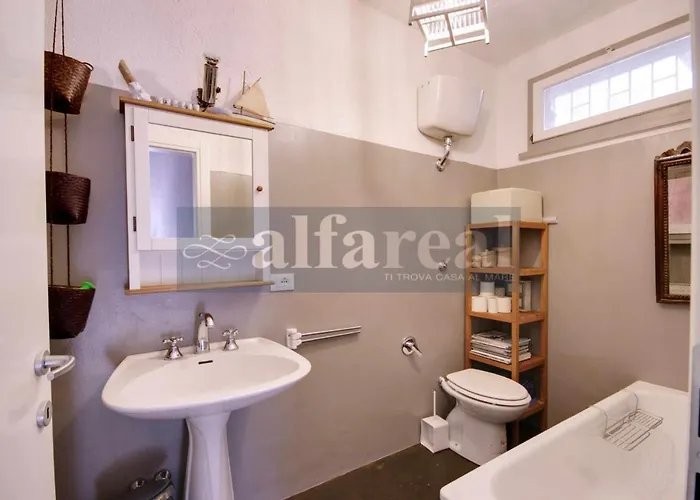 Piemonte, 3 Camere, 3 Bagni, E Splendida Vista Mare! By Alfareal